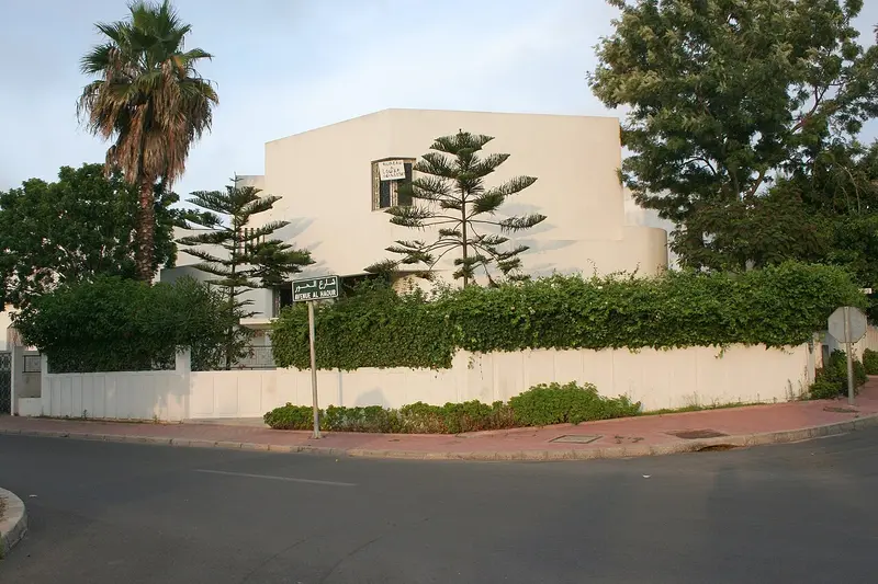 Une rue résidentielle de Hay Riad